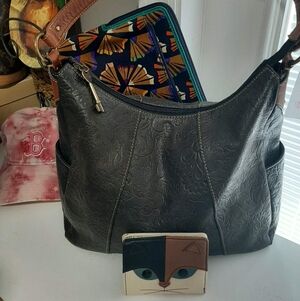FOSSIL/RELIC Embossed Hobo 3 Pc Set